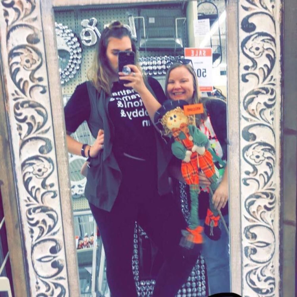 Meet your Posher, Sara